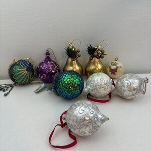 Vintage Lot of 9 Glass Ball Christmas Ornaments Holly Glitter
